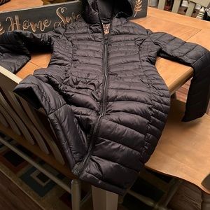 Ultra Light knee length nylon jacket by Love Tree